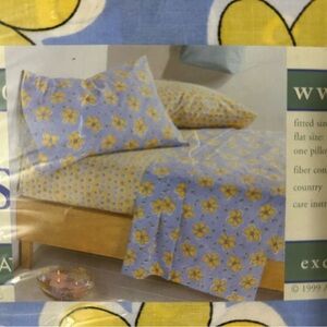 Vintage Bed Bath & BeyondX-long twin sheet set NWT